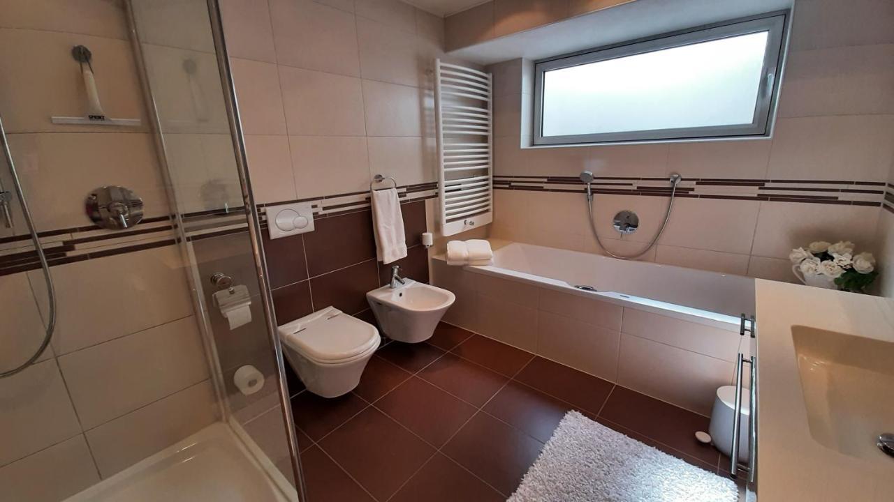 Ferienwohnung Mit Japangarten Karlstadt Exterior foto